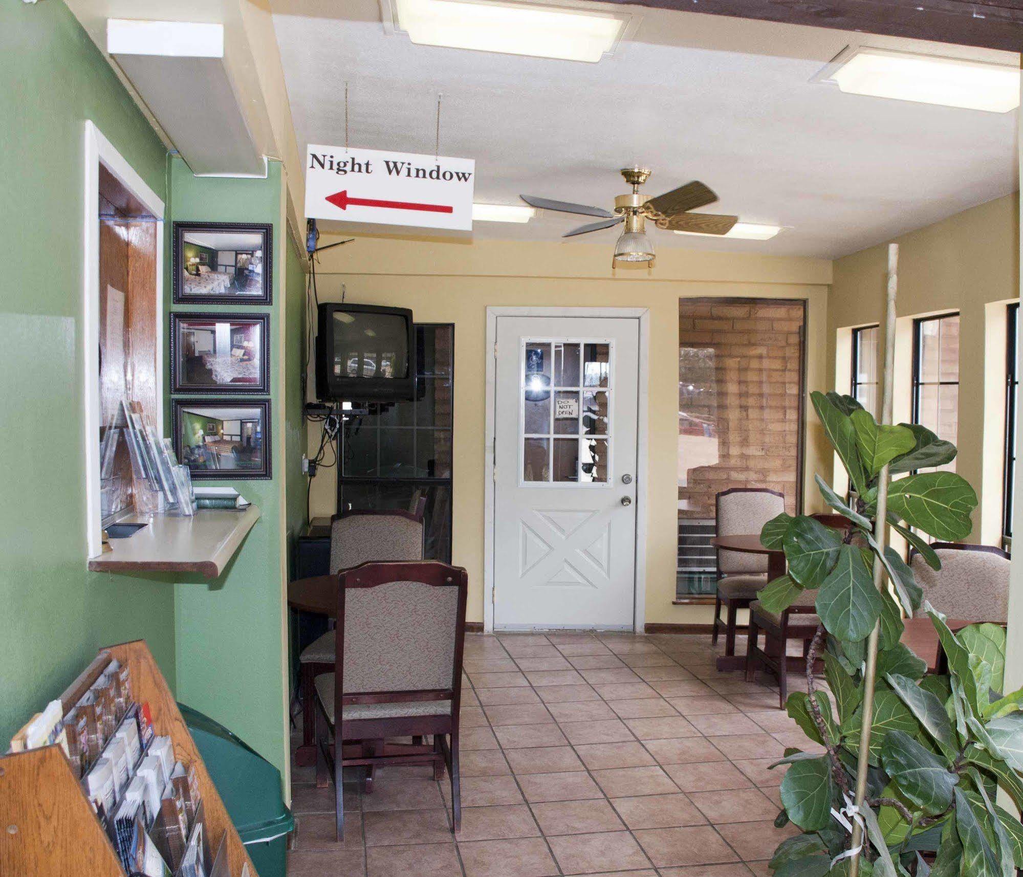 Victorian Inn & Suites Nacogdoches Dış mekan fotoğraf
