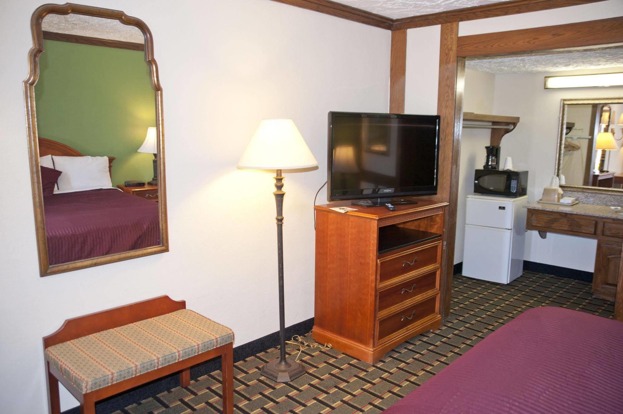 Victorian Inn & Suites Nacogdoches Dış mekan fotoğraf